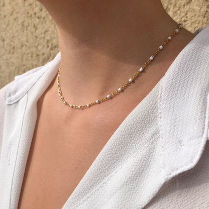 Coffret doré : 2 bijoux parmi 6